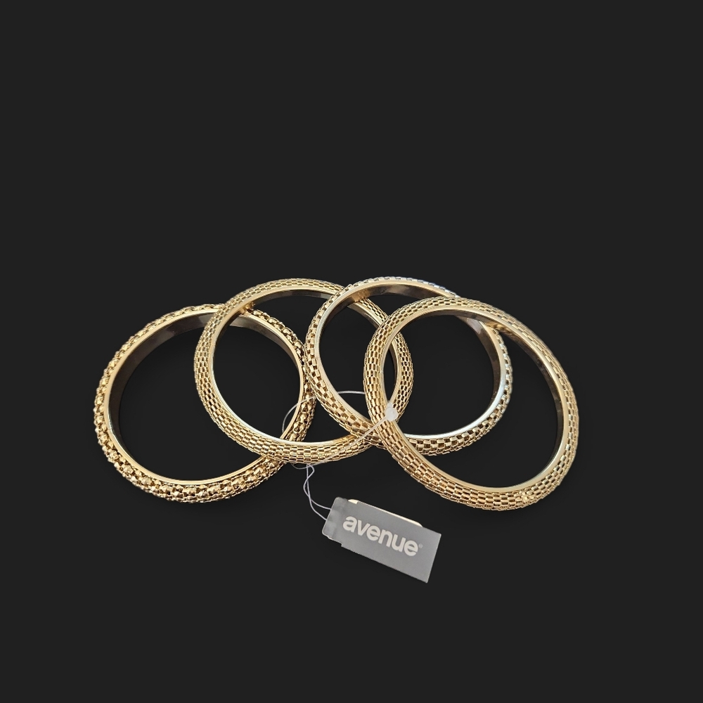 Women Gold Bangle Set